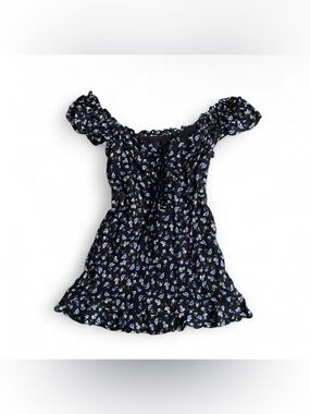 Dolls Kill dELiA*s Black and Blue Floral Off-Shoulder Blouse